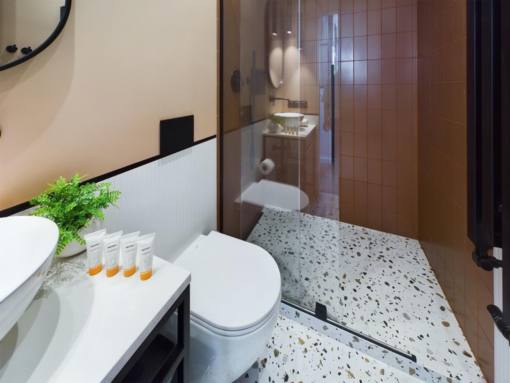 City Center Apartments Hoza By Noclegi Renters Warsaw Exterior photo